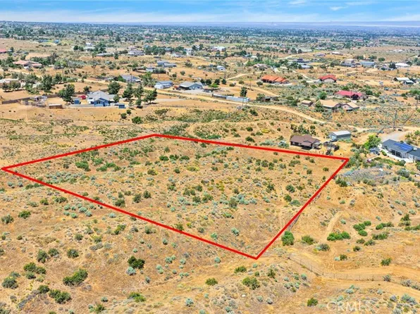123 Cygnet Rd, Phelan, CA 92371