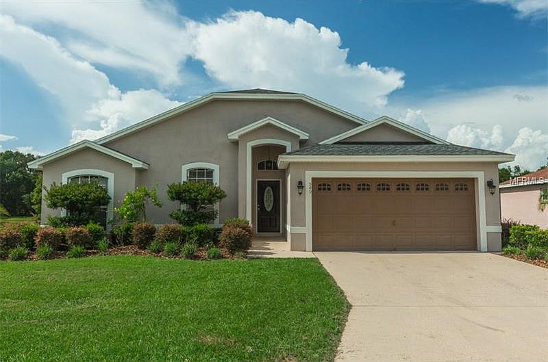 1st image of 949 Princeton Manor Ln