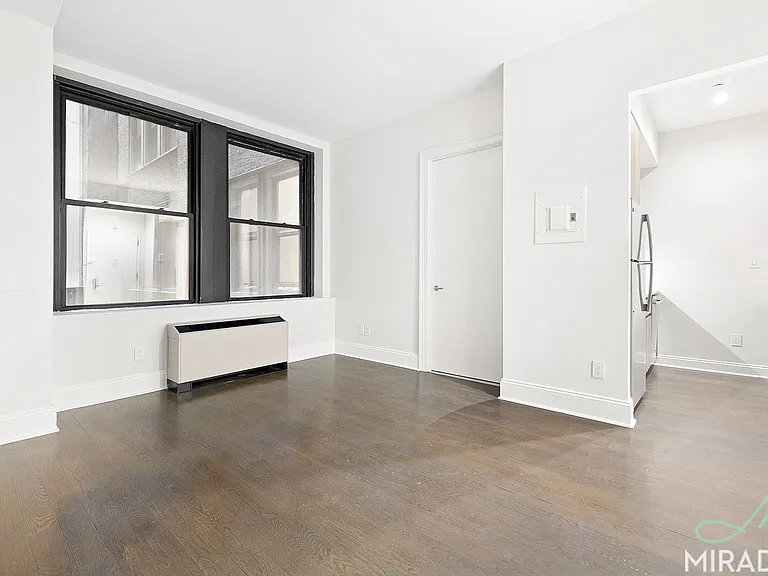 15 Park Row #8J — Photo 6