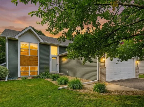 7066 159th St W, Apple Valley, MN 55124