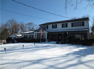 1 Skyline Ter, Spring Valley, NY 10977