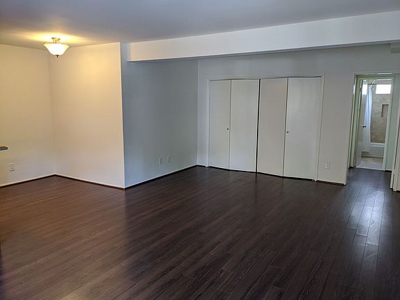 3rd image of 1204 California Ave APT 2