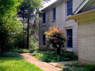 4673 Kingswood Dr, Brighton, MI 48116