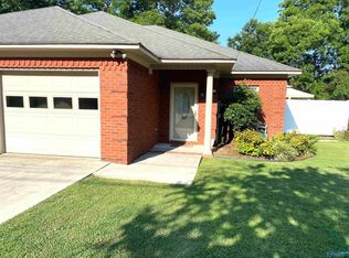 230 S Church St, Boaz, AL 35957