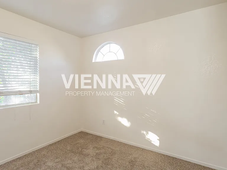 8263 Windwood Way — Photo 12