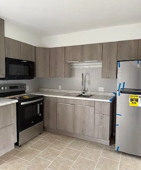 545 Park St #2 — Photo 4