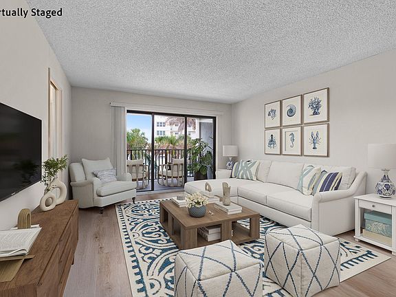 3rd image of 445 SE 21st Avenue #305