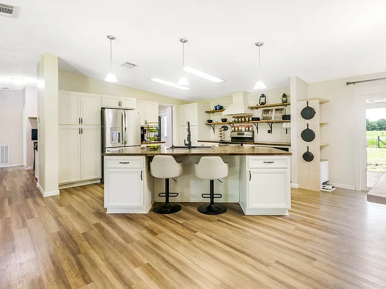 390 Bob Brooks Rd — Photo 20