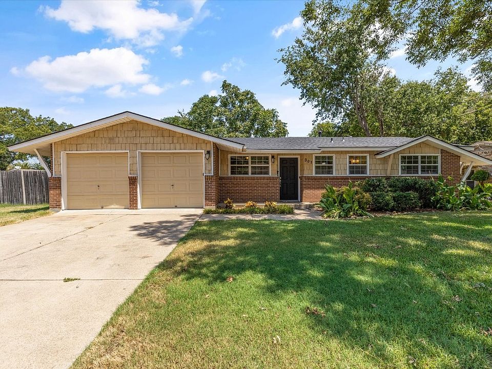 1st image of 301 Thompson Dr