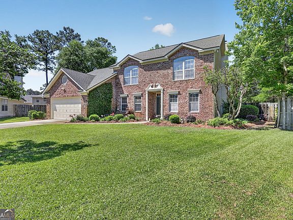 2nd image of 7 Towne Lake Ct