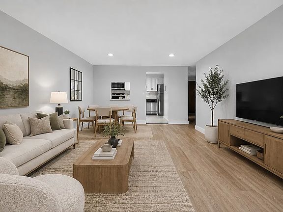 4th image of 12 Melrose Ter #9
