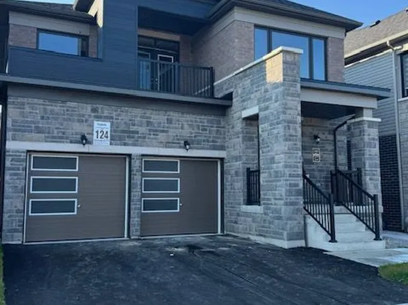 140 Nottingham Rd #1, Barrie, ON L9J 0L7