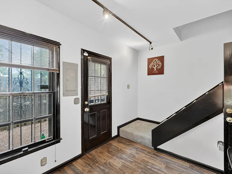 1613 Deford Bailey Ave — Photo 9