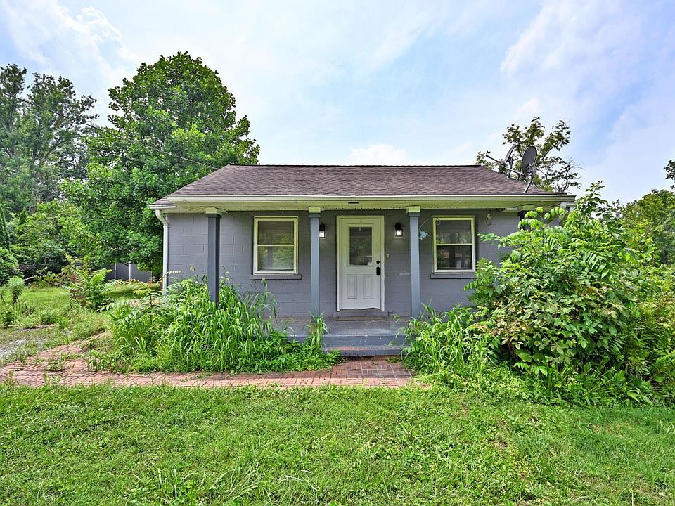 1st image of 6815 Clarawill Dr N