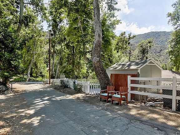 4th image of 8424 Coulter Pine Dr