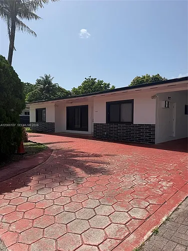1150 NE 201st Ter Photo 1