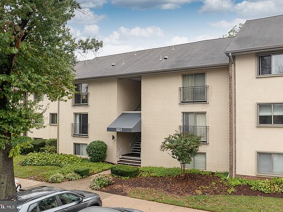 3rd image of 5021 Green Mountain Cir Unit 5