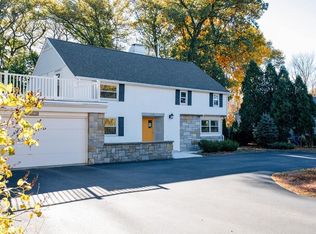 112 Pleasant St, Lexington, MA 02421