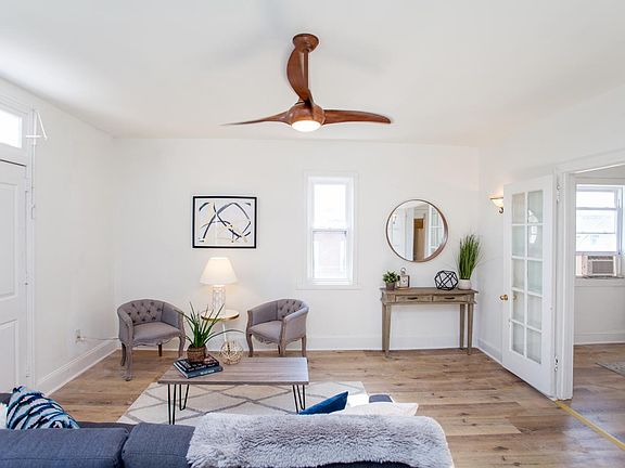 living room , jefferson St side wall