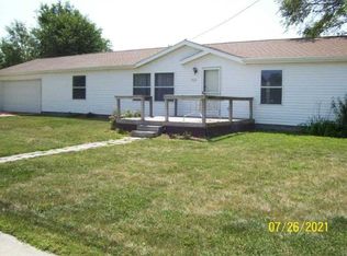 1520 E G St, North Platte, NE 69101