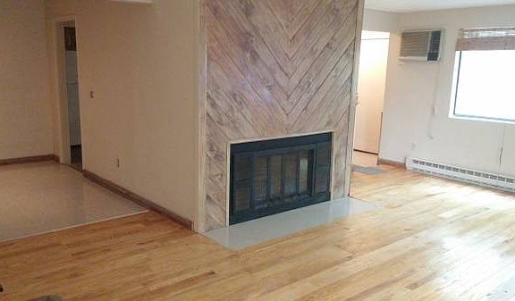 4th image of 16 Elizabeth Ln