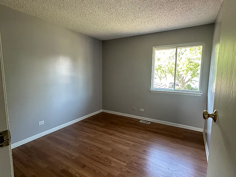 1741 Bell Dr — Photo 14