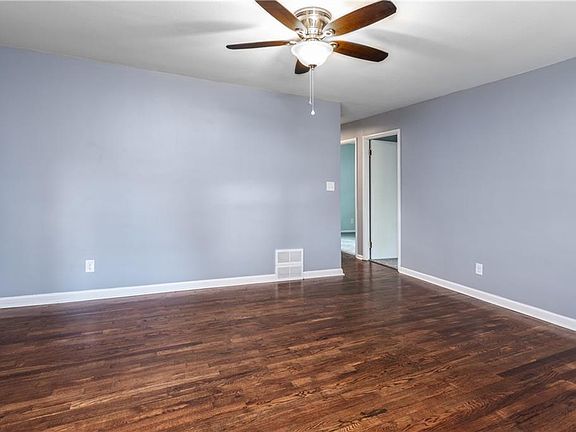 5th image of 533 Cornell Ave