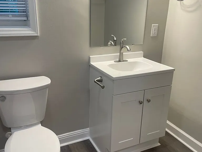 290 Hialeah Ct — Photo 11