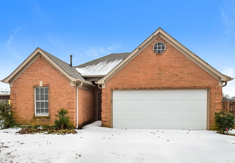 1st image of 10267 Fox Hunt Dr
