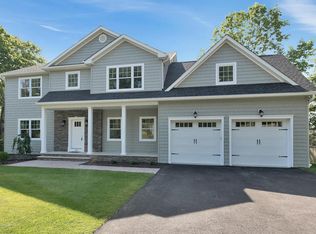 706 Schoolhouse Rd, Brielle, NJ 08730