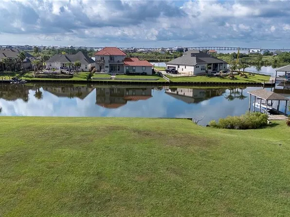 1454 Royal Palm Dr, Slidell, LA 70458
