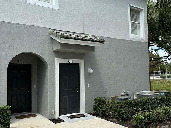 4th image of 3016 Grandiflora Drive #3016