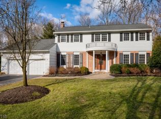 25 Wynwood Rd, Chatham, NJ 07928