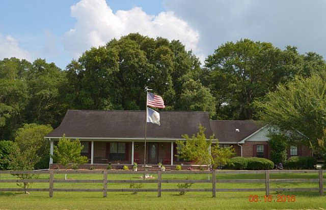 1st image of 386 Mill Pond Cir