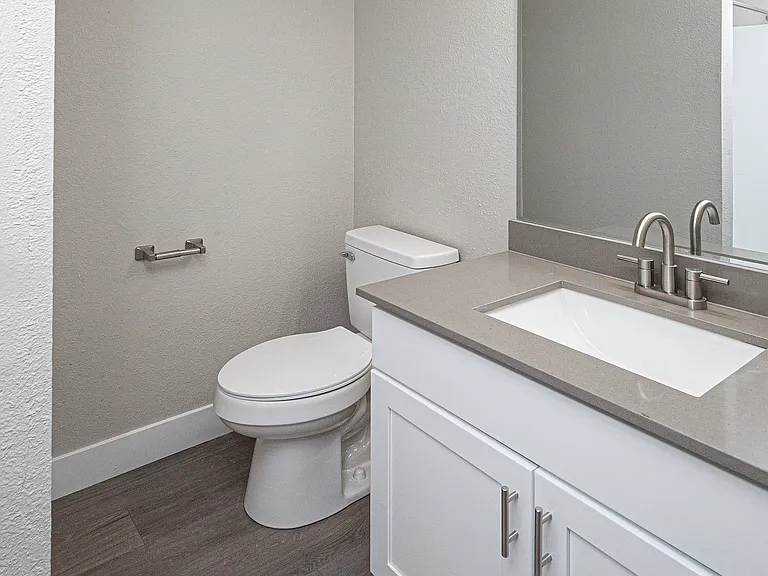 Enclave at Redwood — Photo 25