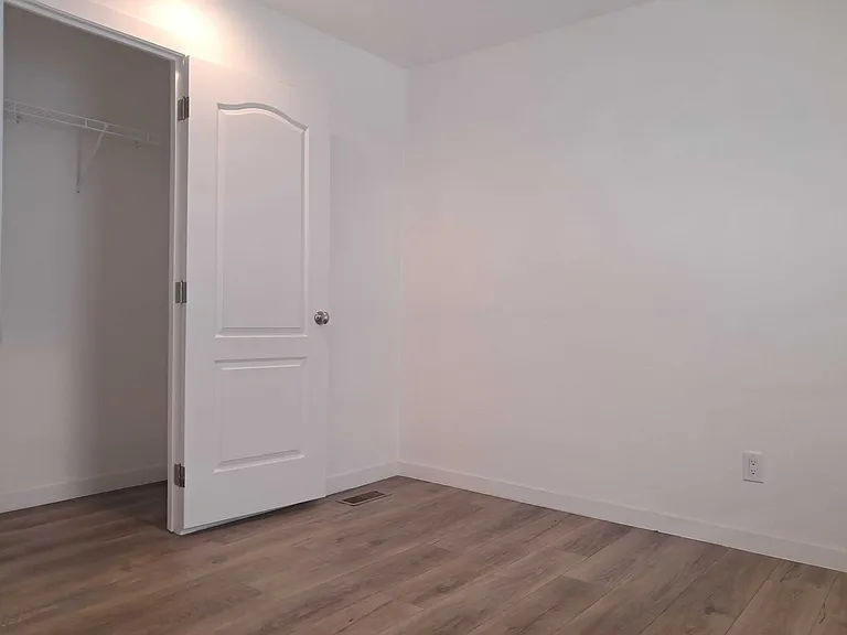 2701 E Allred Ave #81 — Photo 17