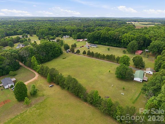 4th image of Sisk Carter Rd
