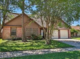 7127 Gallant Glen Ln, Houston, TX 77095