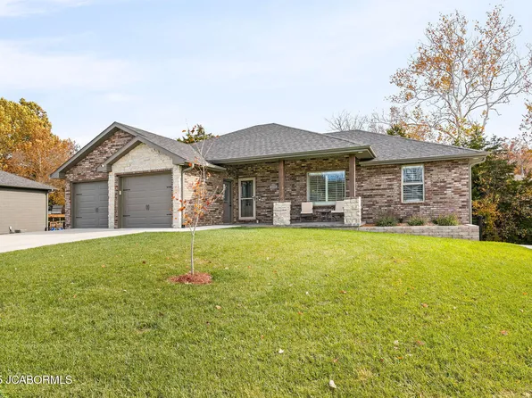 1326 Summerfield Dr, Jefferson City, MO 65109