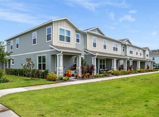 627 Dogfish Ln, Debary, FL 32713