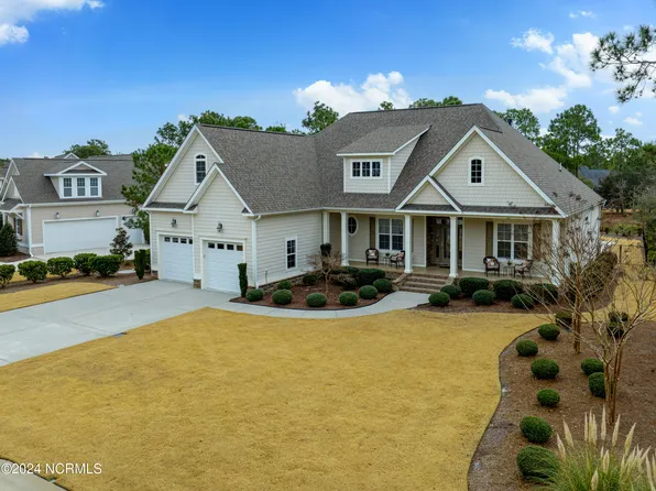 2570 Parkridge Drive, Southport, NC 28461