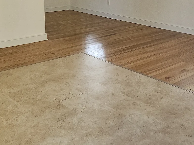1001 E Washington St #1 — Photo 2