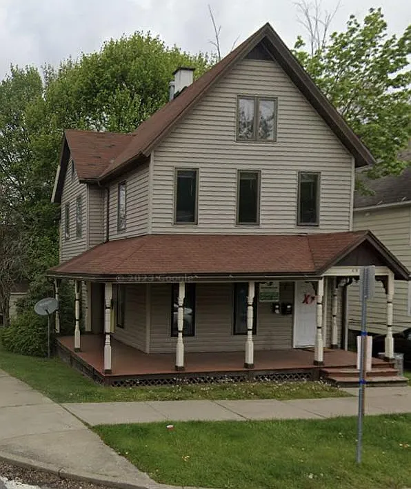 60 Leroy St #1