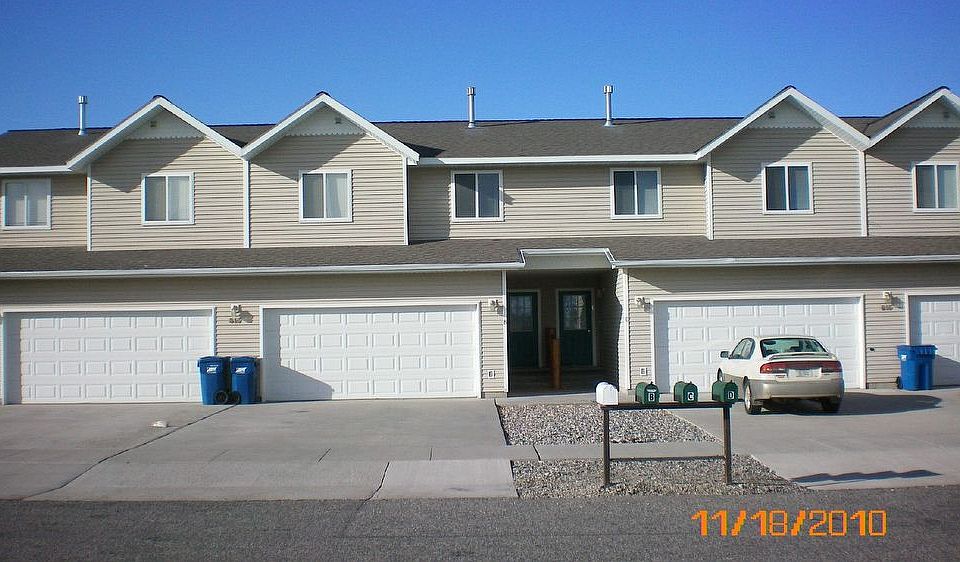 1st image of 813 Mantle Dr #B