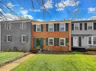 7760 Durer Ct, Springfield, VA 22153
