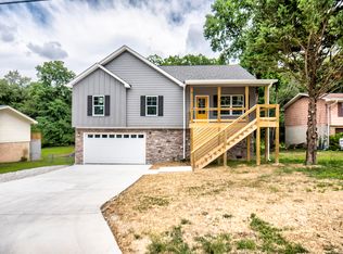 8228 Blue Spruce Dr, Hixson, TN 37343