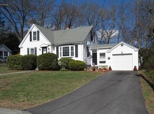 17 Bruce St, Methuen, MA 01844