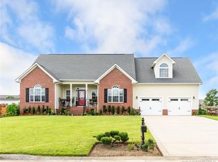 159 Wind Brook Ct, Raeford, NC 28376