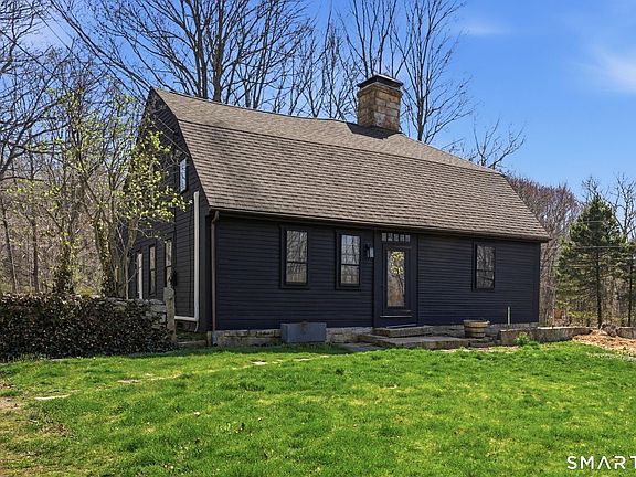 4th image of 604 Pendleton Hill Road