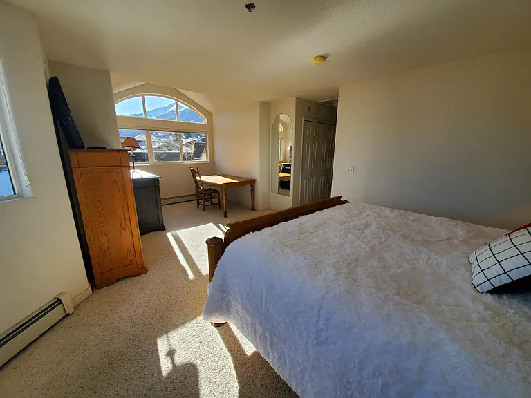 114 Beaver Lodge Rd #216 — Photo 5